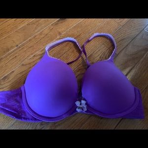 Victoria’s Secret Body By Victoria Push Up Bra